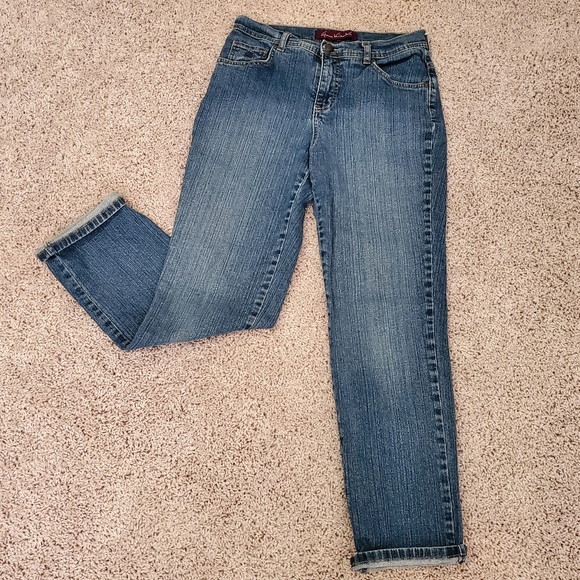 Size 6 vintage jeans - Picture 2 of 5